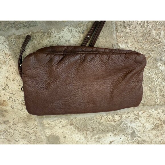 Revolution Tan Leather Wristlet With Gold Studs & Zipper Accents By Fossil - Picture 3 of 8